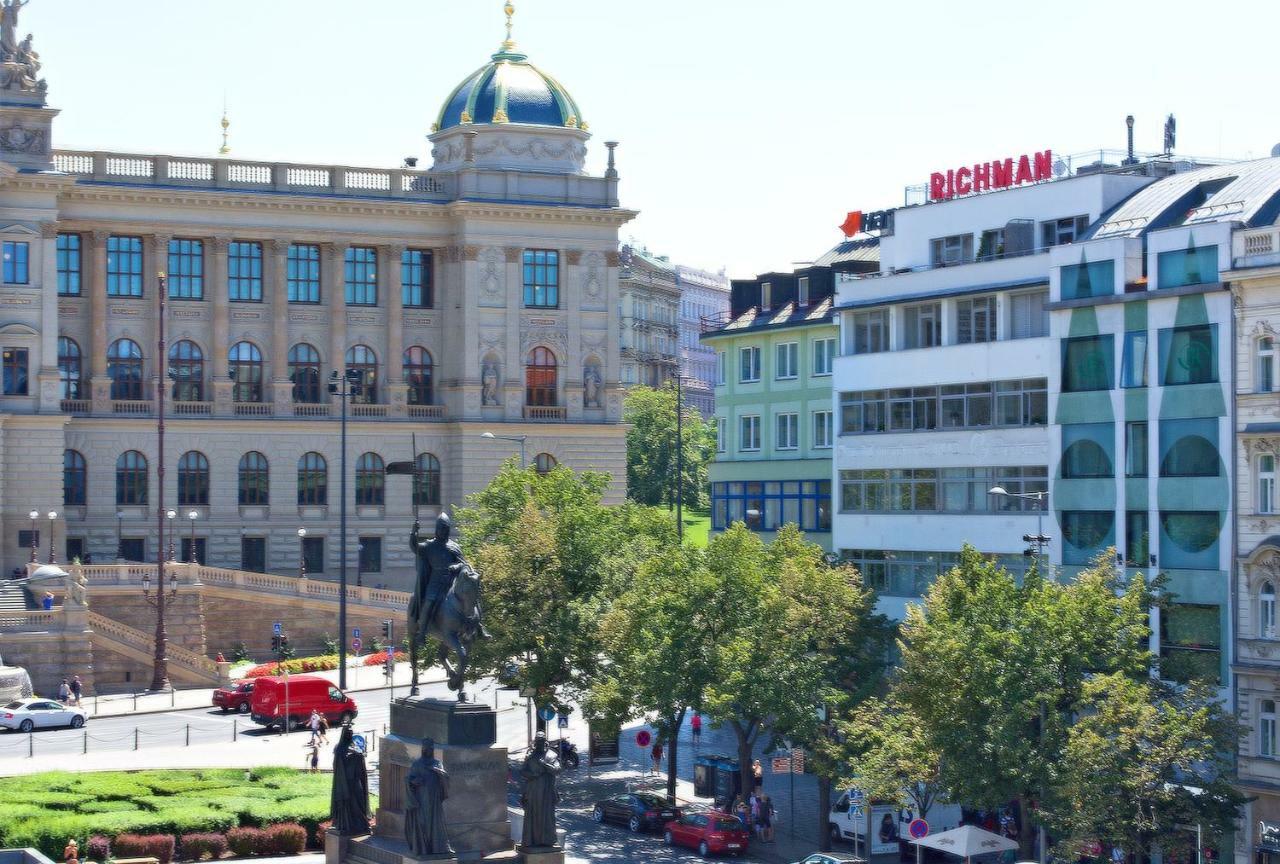 Capital - Wenceslas Square Aparthotel 3*
